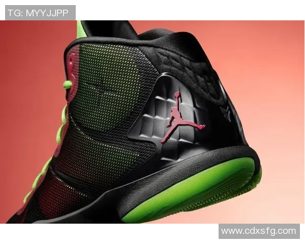 全新设计释放速度与力量球星专属足球鞋助力冠军之路